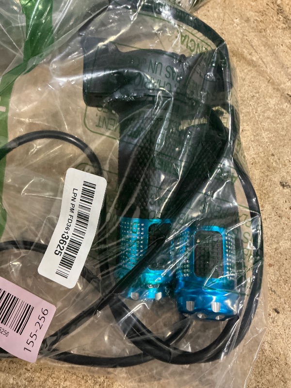 Photo 1 of 1 Pair EBike Throttle Grip, Universal Electric Bicycle Scooter Twist Handlebar with LCD Battery Voltage Display Key Knock, 12V-84V Electric Bike Throttle Grip for Motorbike Motorcycle E-Bike (Blue)