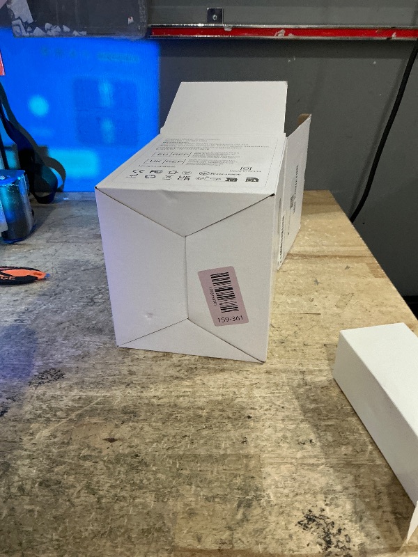 Photo 1 of ?Electric Focus?Magcubic Mini Projector 4K Support, Smart Projector with WiFi 6 and Bluetooth 5.4, 5W Soundbase Speaker, 180° Rotation, Portable Proyector for Home Theater