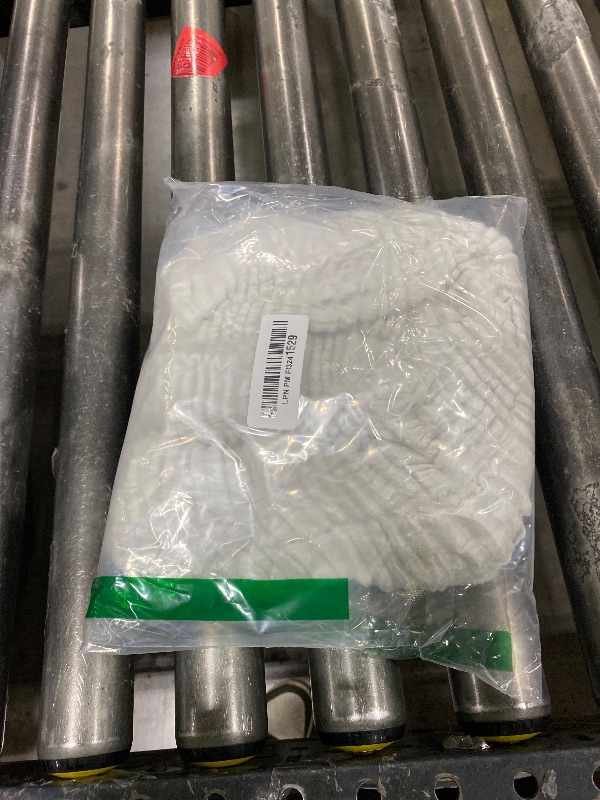 Photo 1 of 1000 sqft Spider Webs Halloween Decorations, Super Stretch Cobwebs for Halloween Indoor and Outdoor Party Supplies