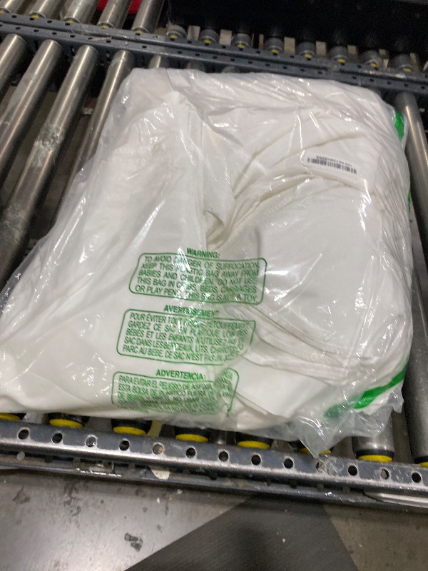 Photo 1 of 10 Pack White Round Tablecloths, 120 Inch Stain Resistant and Wrinkle Polyester Fabric Washable Table Clothes Cover for Kitchen Dining, Wedding, Reception Banquet, Birthday Party, Buffet Restaurant