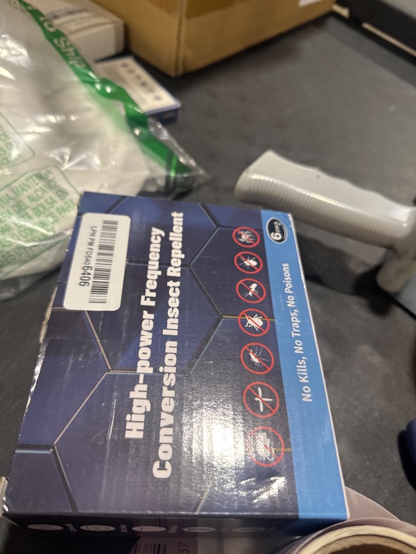 Photo 1 of [2025 Upgraded] Ultrasonic Insect & Pest Indoor Repeller, Plug-in Control Electronic Repellent for Roach, Mouse, Rodent, Bugs, Mosquito, Spider, Mice, Ant, 2 Mode Switching (6 Pack)