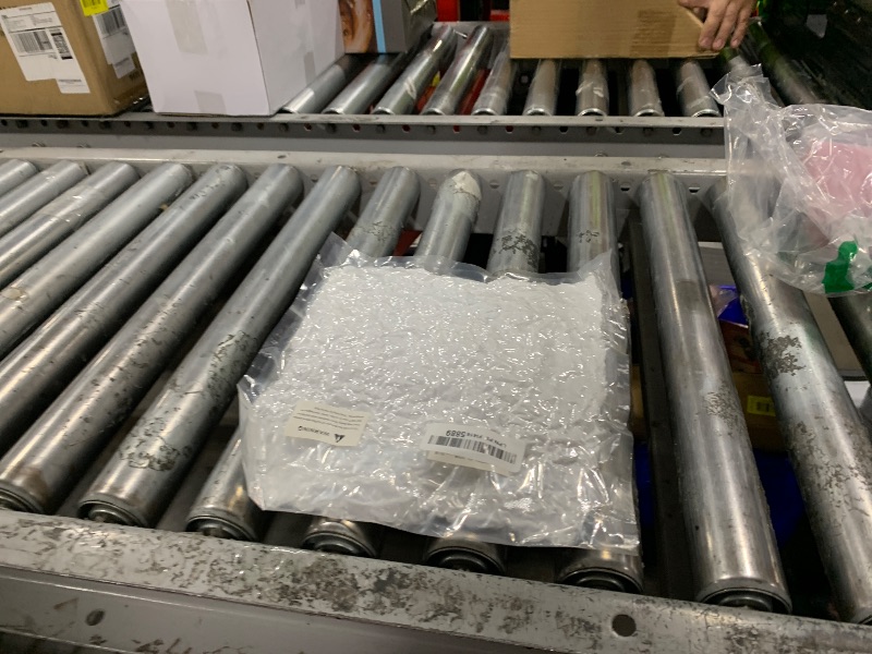 Photo 1 of 1000 sqft Spider Webs Halloween Decorations Bonus with 30 Fake Spiders, Super Stretch Cobwebs for Halloween Indoor and Outdoor Party Supplies