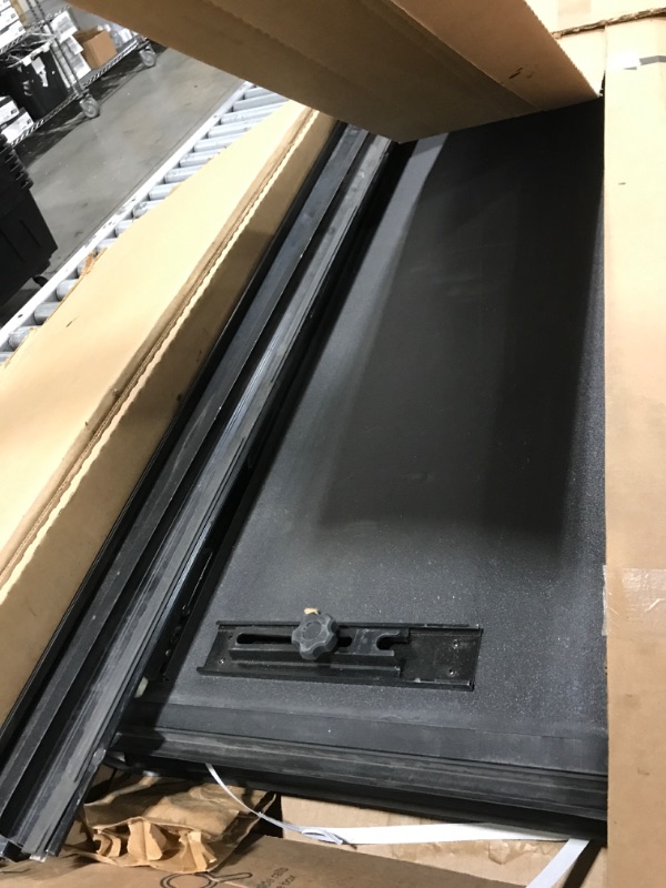 Photo 1 of *DAMAGED* SOLD FOR PARTS** RealTruck BAK BAKFlip G2 Hard Folding Truck Bed Tonneau Cover 226337 Fits 2021-2025 Ford F-150 6' 7" Bed (78.9")