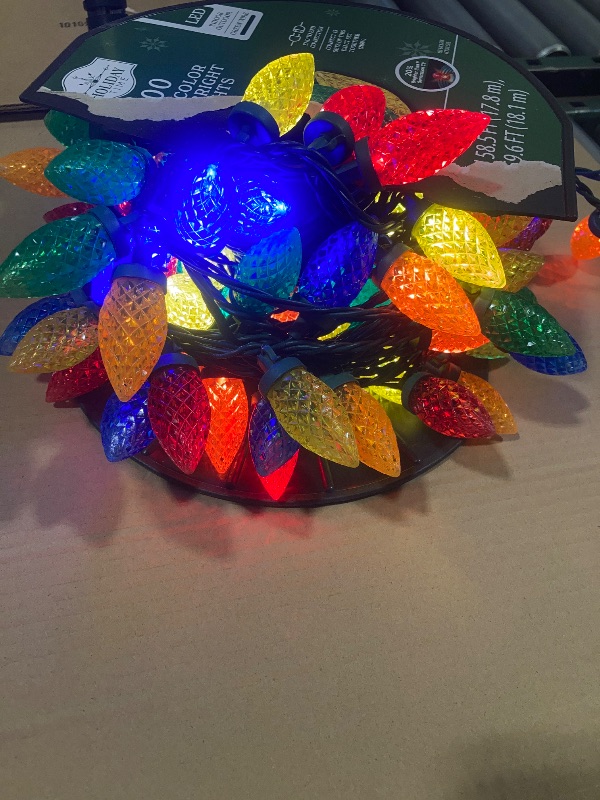 Photo 1 of 100 Multicolor Super Bright C9Lights