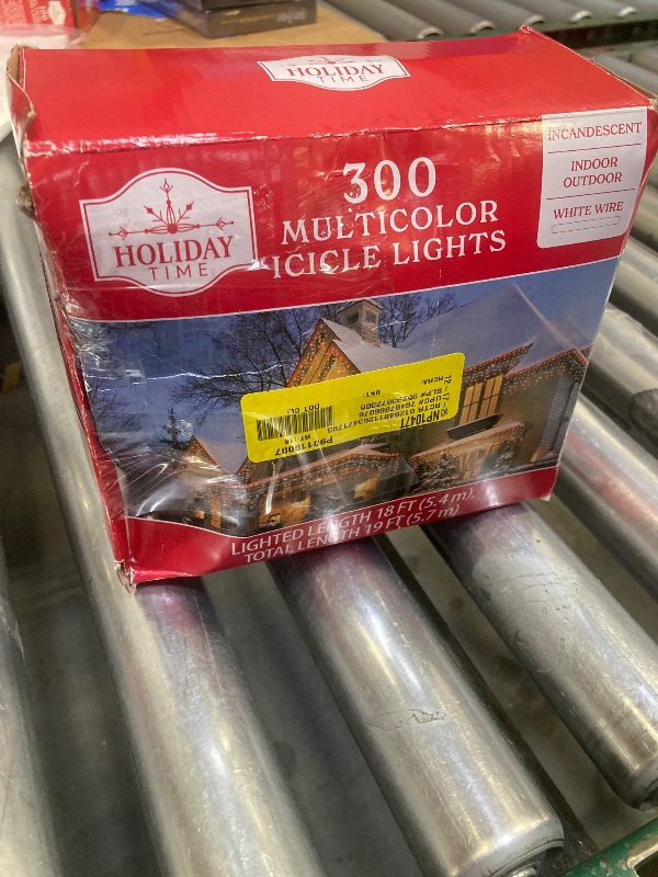 Photo 1 of 300 Multicolor Icicle Lights