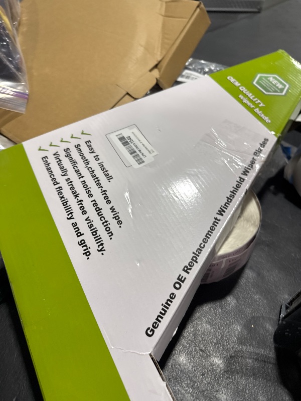 Photo 1 of 3 Wipers Factory Replacement for Toyota Sienna 2011-2020 Original Equipment Windshield Wiper Blades Set 28"+20"+16" (Set of 3) U/J HOOK