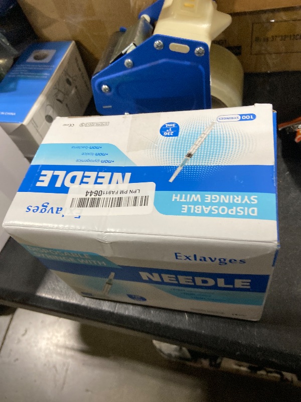 Photo 1 of 100 Pack Disposable 3ml/cc Lab Syringes with 23Ga 1 Inch Needle Luer Lock, Individually Sealed Packed