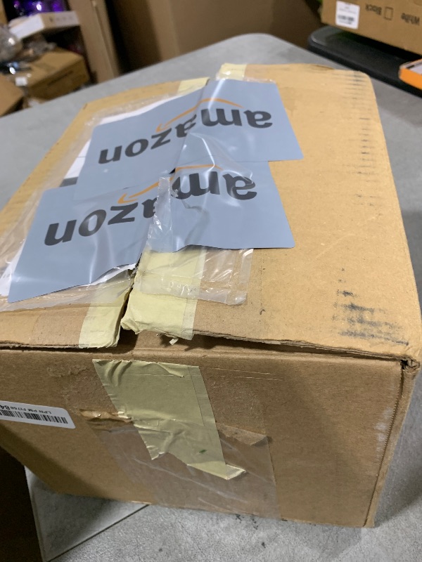 Photo 1 of 1000 sqft Spider Webs Halloween Decorations Bonus with 30 Fake Spiders, Super Stretch Cobwebs for Halloween Indoor and Outdoor Party Supplies