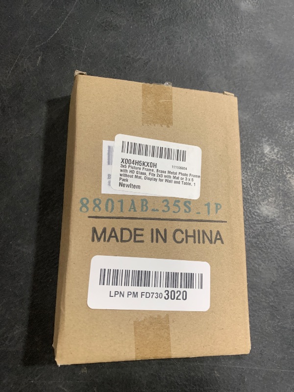 Photo 1 of 3x5 Picture Frame, Brass Metal Photo Frames with HD Glass, Fits 2x3 with Mat or 3 x 5 without Mat, Display for Wall and Table, 1 Pack