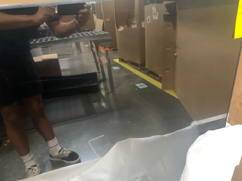 Photo 1 of *** MINOR SCRATCHES*** Samsung 85-Inch Class Neo QLED QN70F 4K Mini LED Smart TV (2025 Model) NQ4 AI Gen2 Processor, Quantum Matrix Technology Slim, Motion Xcelerator 144Hz, Samsung Vision AI, Alexa Built-in