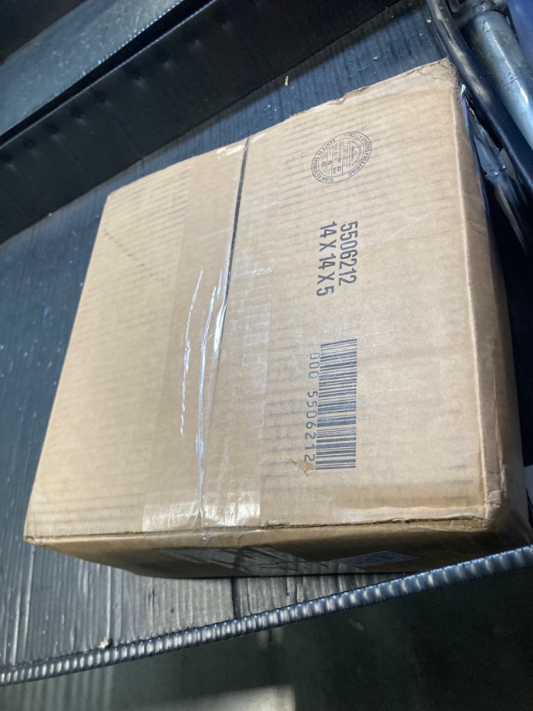 Photo 1 of *MINOR DAMAGE - USED*
roborock Q8 Max Robot Vacuum and Mop Cleaner, DuoRoller Brush, 5500Pa Strong Suction, Lidar Navigation, Obstacle Avoidance, Multi-Level Mapping, Perfect for Pet Hair