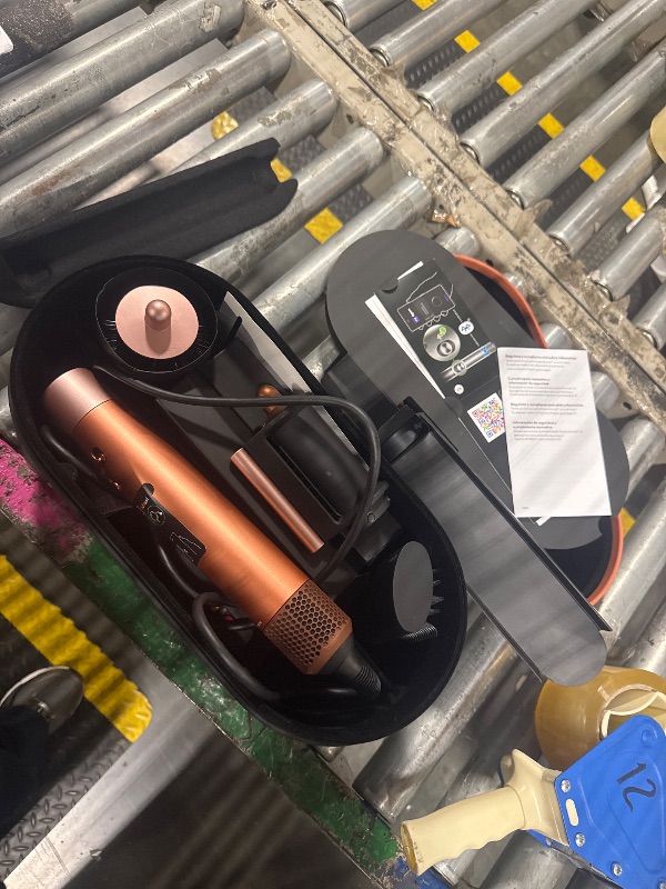 Photo 1 of **MISSING PARTS**
Dyson Airwrap i.d. Multi-Styler, Allure Winner, Bluetooth Connected, No Heat Damage, 6-in-1 Versatility, Intelligent Hair Styler