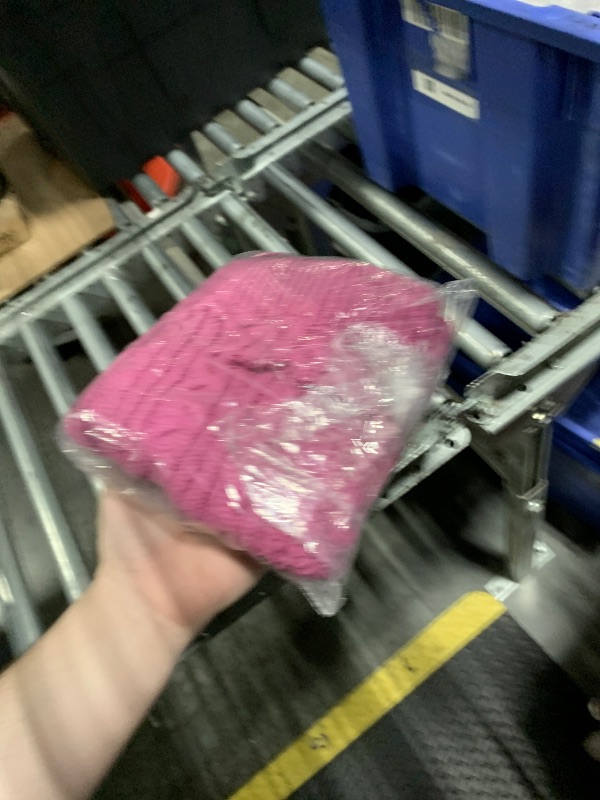 Photo 1 of ** ONLY SHORTS** Forever 21 Cable Knit Mid-Rise Shorts Fuchsia SIZE Large