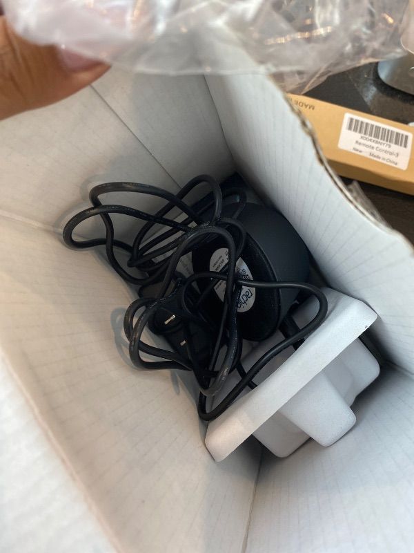 Photo 1 of *MISSING PARTS - See Clerk Notes*
Rachio Smart Hose Timer (1 Valve + 1 WiFi Hub) – App-Controlled Outdoor Faucet Timer, Quick Install & Scheduling, Expandable System