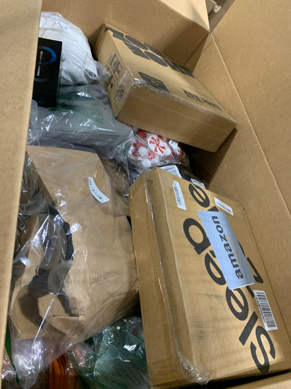 Photo 1 of ***AS IS / NO RETURNS -  FINAL SALE***
***BUNDLED BAG OF  ***
