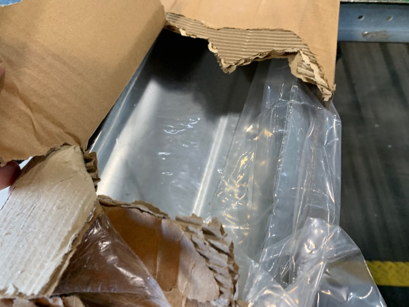 Photo 1 of ** SOLD AS IS NO REFUND/RETURN** SEE COMMENTS!
ECOTRIC Rocker Panels and Cab Corners Compatible with 1999-2007 Chevy Silverado GMC Sierra 4 Door Extended Cab Trucks Lower Slip-On Metal 2 Packages