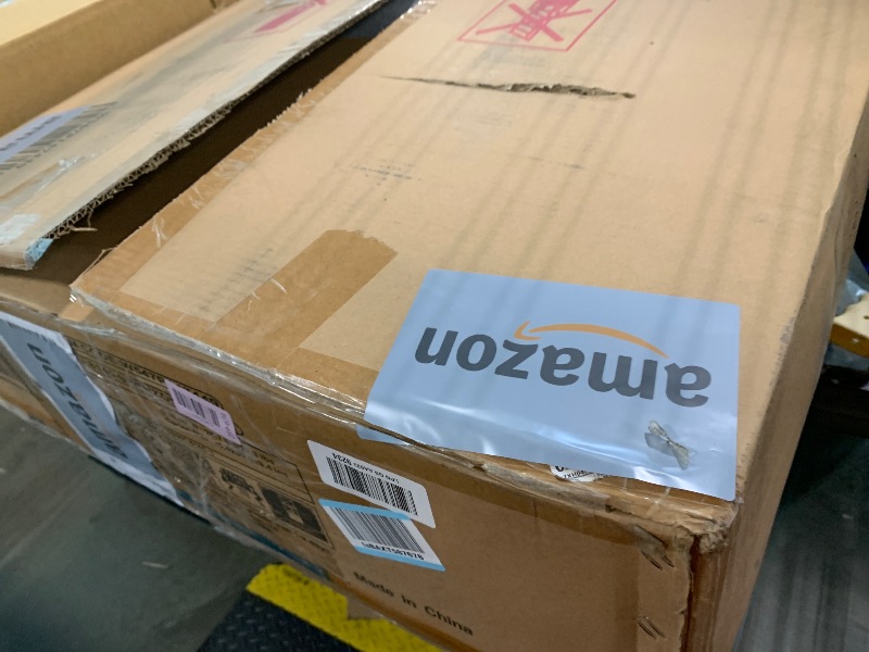 Photo 1 of ****PARTIAL SET, BOX 2/2 ONLY**** RHHVVR Oversized Power Recliner Chair for Big and Tall 400 LBS, 25.5" Extra Wide Electric Lift Chair with Heat and Massage, Dual Motor 180° Lay Flat Recliner Living Room Sofa, Chenille Big Lift Chair