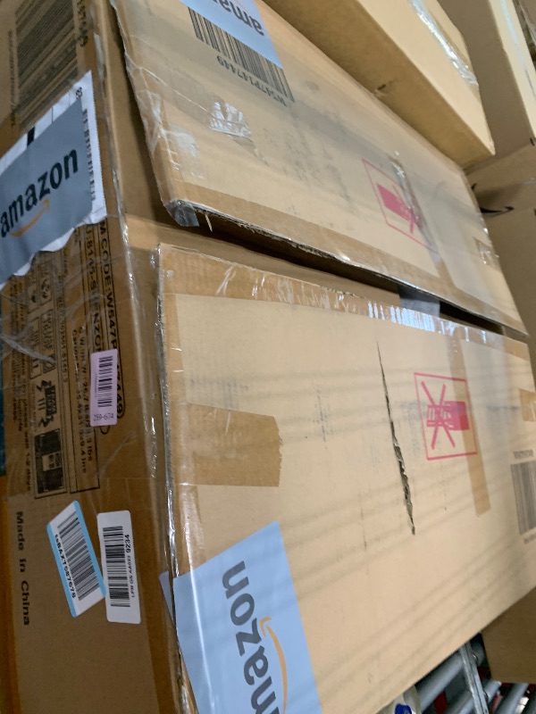 Photo 1 of ****PARTIAL SET, BOX 2/2 ONLY**** RHHVVR Oversized Power Recliner Chair for Big and Tall 400 LBS, 25.5" Extra Wide Electric Lift Chair with Heat and Massage, Dual Motor 180° Lay Flat Recliner Living Room Sofa, Chenille Big Lift Chair