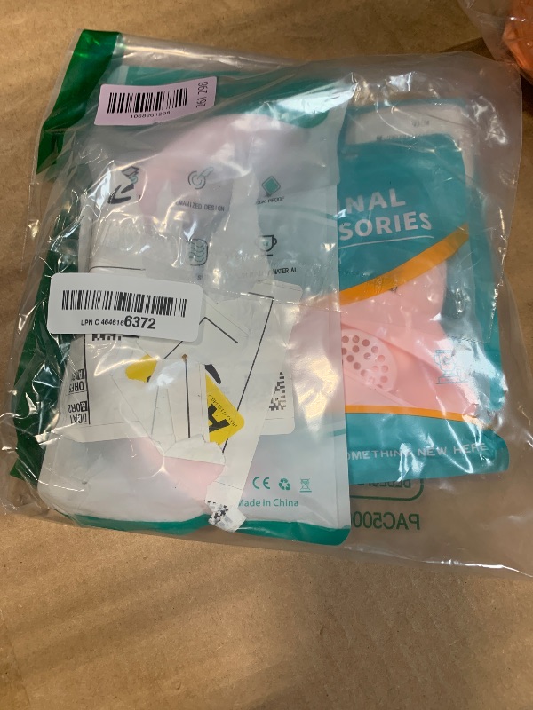 Photo 1 of ?3 in 1? Solo 4 Silicone Case Cover Set,Anti-Scratch Ear Pad/Shell/Headband Cover for Beats Solo 4 Headphone,Soft Silicone Protector Accessorie(Pink)