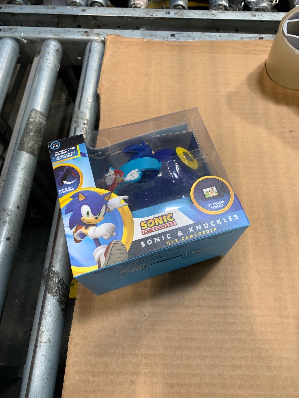 Photo 1 of *** MISSING CHARGER *** Sonic The Hedgehog - HD Kids Camcorder, Video Camera with Selfie Mode, Digital Zoom, Micro SD, Single Pack (Sonic vs Knuckles Edition)