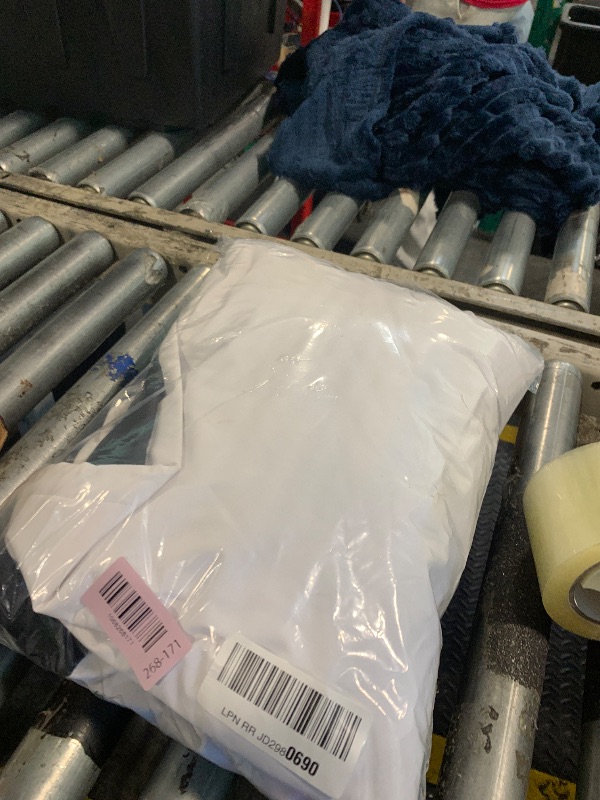 Photo 1 of ***DIRTY***Men's Ski Suit Waterproof Snowsuits Two Piece Snowboard Jacket and Pants Set Outdoor Winter Snow Suits Windproof. Small***DIRTY***