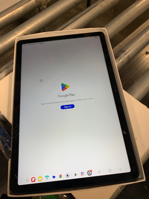Photo 1 of *MINOR DAMAGE - USED*
Samsung Galaxy Tab A9+ Plus 11” 128GB Android Tablet, Big Screen, Quad Speakers, Upgraded Chipset, Multi Window Display, Slim, Light, Durable, Kids Friendly Design, US Version, 2024, Graphite