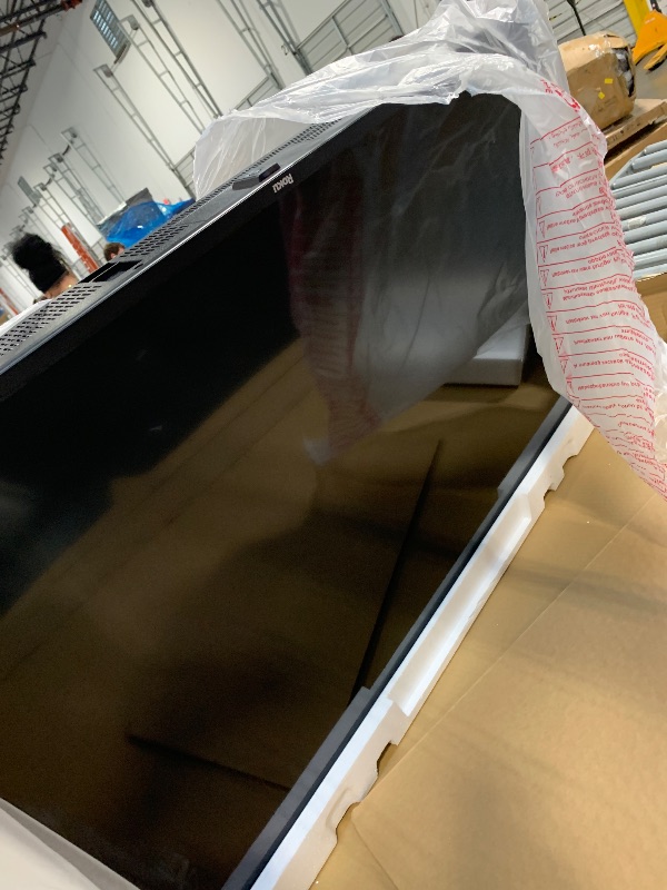 Photo 1 of ***BROKEN, SOLD FOR PARTS*** Roku Smart TV – 43-Inch Select Series, 4K HDR TV – RokuTV with Enhanced Voice Remote – Flat Screen LED Television with Wi-Fi for Streaming Live Local News, Sports, Family Entertainment