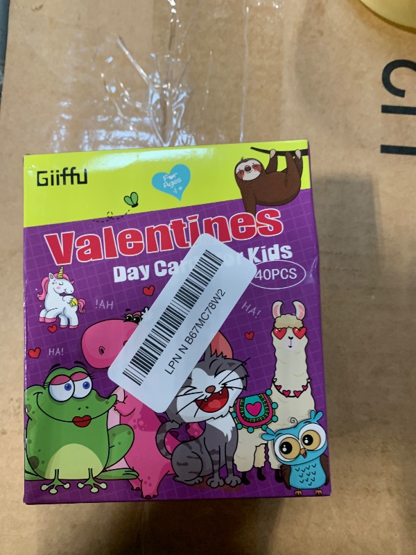 Photo 1 of ** MISSING KEY CHAINS** Giiffu Valentines Cards for Kids Classroom, 40PCS Keychains kids Valentines Day Cards for Boys Girls, Valentine Exchange Greeting Cards Gift Pack for Classroom School Class Activities Party Favors