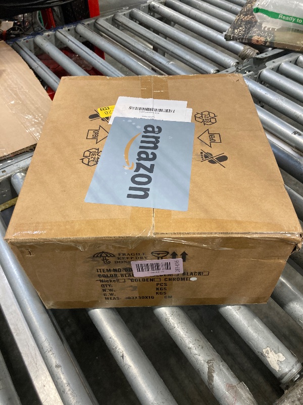 Photo 1 of ** FACTORY SEALED**
BNHHLZ Modern LED Chandelier Chrome Ring Pendant Light Fixtures 4000K Dimmable Height Adjustable Pendant Lighting for Dining Room Kitchen Island Bedroom Living Room Foyer?Chrome Round 3-Pack?