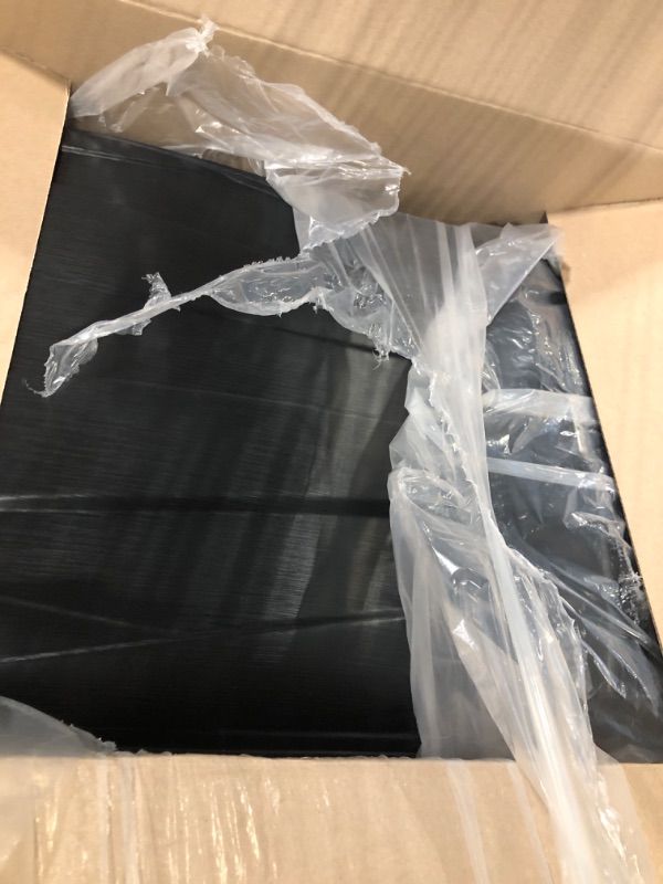 Photo 1 of *USED*
Samsonite Centric 2 Hardside Expandable Luggage with Spinner Wheels, Black, Checked-Large 28-Inch