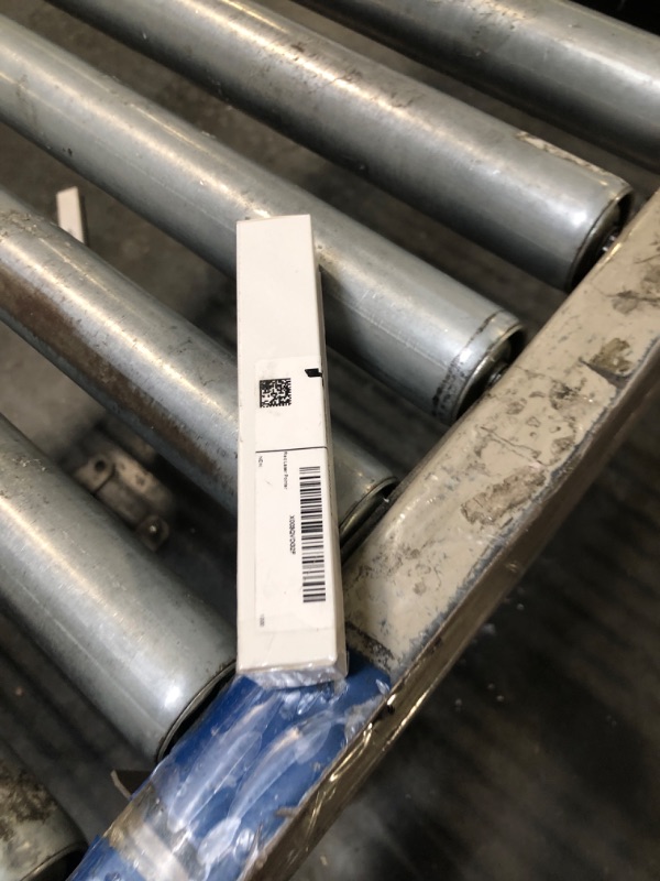 Photo 1 of [Professional] Rechargeable Red Laser Pointer High Power Red Beam Laser Light Long Distance Range For TV/LED/LCD Screens Tactical Flashlights Presentation Office/Outdoors/Astronomic/Construction [001]