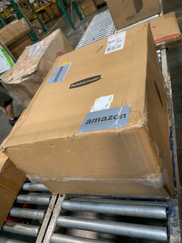 Photo 1 of *USED - See clerk notes*
Rubbermaid Elite Stainless Steel Metal Dual Stream Step-On Trash Can for Waste and Recycling 15.9 Gallon Charcoal Trash and Recycle Bin Combo for Home/Kitchen/Garage/Apartment/Office