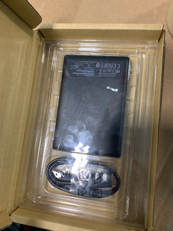 Photo 3 of Seagate Portable 2TB External Hard Drive HDD — USB 3.0 for PC, Mac, PlayStation, & Xbox -1-Year Rescue Service (STGX2000400)