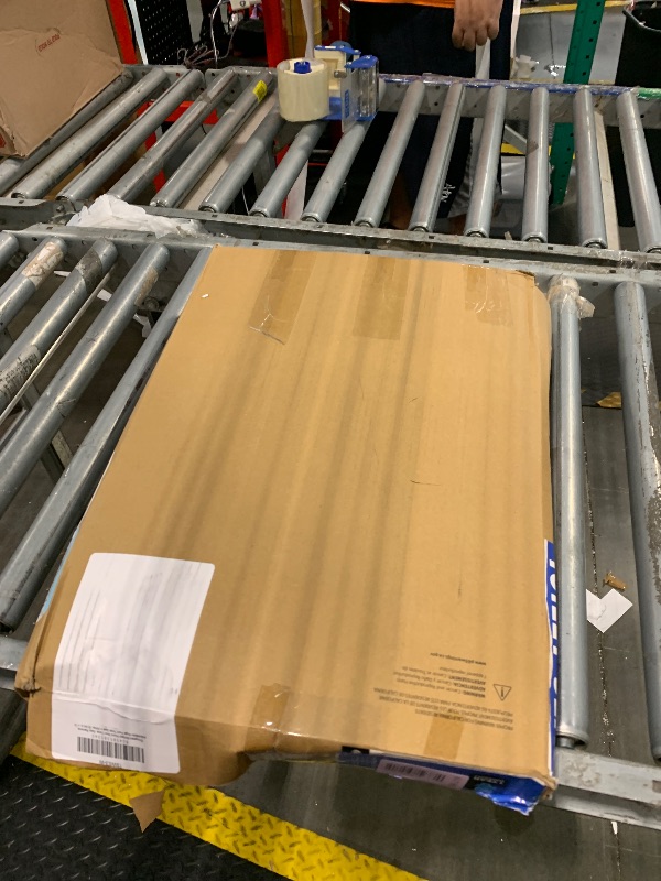 Photo 1 of ***MAJOR DAMAGE*** HIGHCRAFT Premium Elongated Toilet Seat with Slow-Close Design & Adjustable Hinges - Molded Wood Toilet Seat - Fits Standard Elongated Toilets - Oval Seat in White