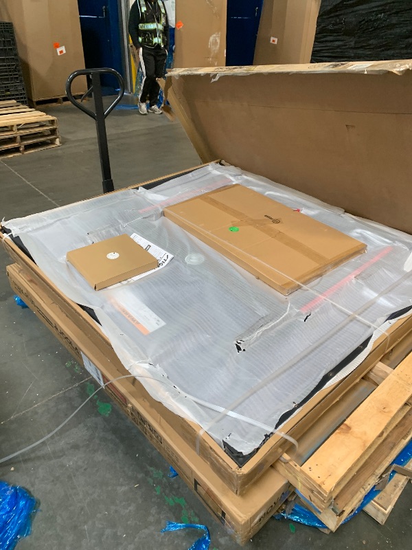 Photo 1 of ***Very Large, Very Heavy Item*** STIGA Advantage Series Ping Pong Tables - 13, 15, 19, and 25mm Tabletops - Quickplay 10 Minute Assembly - Playback Mode - Recreational to Tournament Level