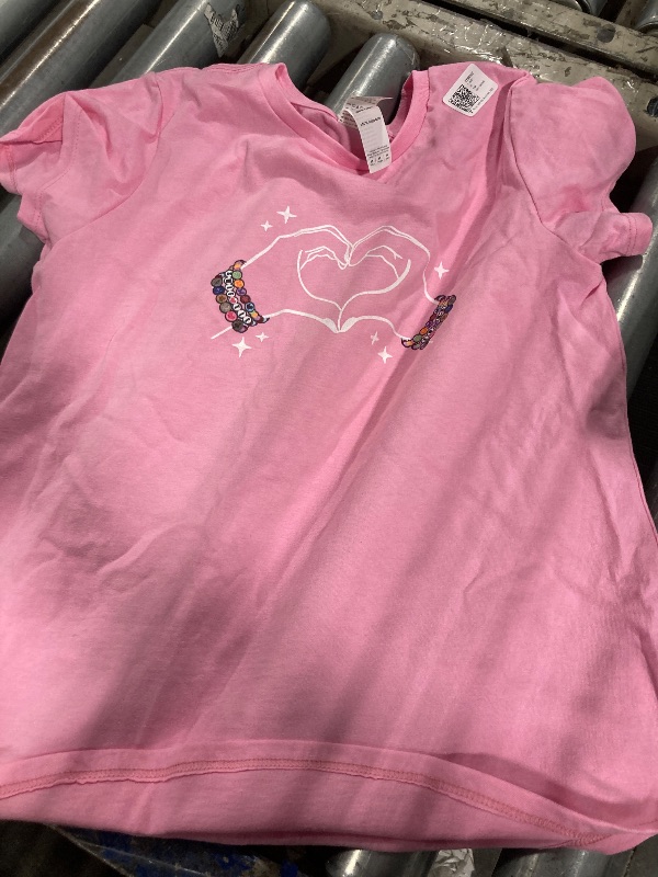 Photo 1 of ****SIMILAR size M, children's, pink****Heart Hands Taylor First Name Friendship Bracelet T-Shirt