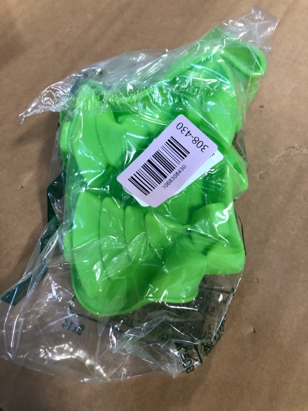 Photo 1 of ***MISSING ONE PIECE***
2 Pack Christmas Tree Silicone Molds, Chocolate Molds Cake Xmas Gift Handmade Soap, Candy for Chocolate Jello Snowman