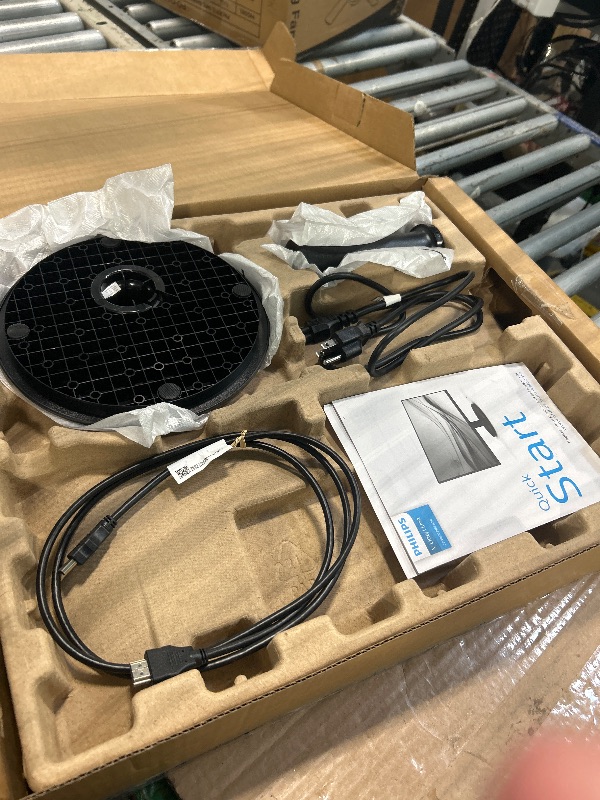 Photo 1 of *****ITEM SIMILAR****
Philips 221V8LB 22 inch Class Thin Full HD (1920 x 1080) Monitor, 100Hz Refresh Rate, VESA, HDMI x1, VGA x1, LowBlue Mode, Adaptive Sync, 4 Year Advance Replacement Warranty