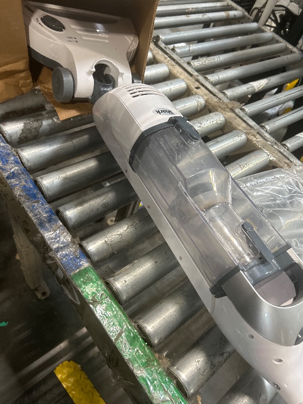 Photo 1 of *****VERY USED****
Shark SV1106 Navigator Freestyle Upright Bagless Cordless Stick Vacuum for Carpet, Hard Floor and Pet with XL Dust Cup and 2-Speed Brushroll, White/Grey