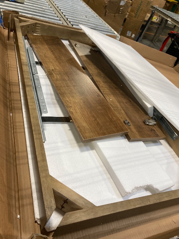 Photo 1 of *USED*
VASAGLE MAEZO Collection - Extendable Dining Table for 4/6/8, Kitchen Table with Tapered Legs, Curved Transitions, for Dining Room, Kitchen, Home Office, Honey Brown UKDT090K01V1