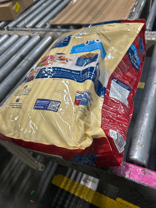 Photo 1 of ***BEST BY JAN 2027****
Blue Buffalo Life Protection Formula Adult Dry Dog Food, Helps Build and Maintain Strong Muscles, Made with Natural Ingredients, Beef & Brown Rice Recipe, 15-lb. Bag