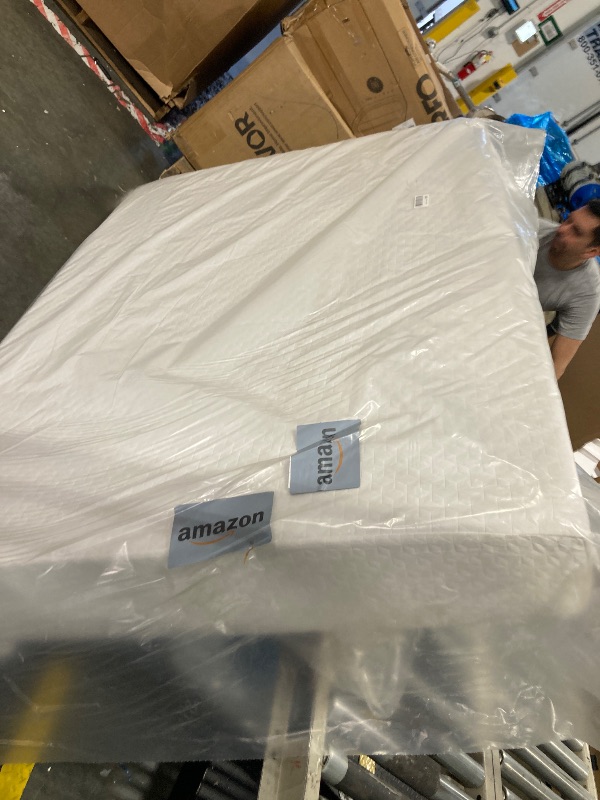 Photo 1 of ***IT NEEDS TO BE WASHED***Novilla 10 Inch Full Mattress, Memory Foam Mattress Full with Breathable Comfort Layer & High-Density Base Foam for Pressure Relief & Support, CertiPUR-US Certified for a Cool & Refreshed Sleep