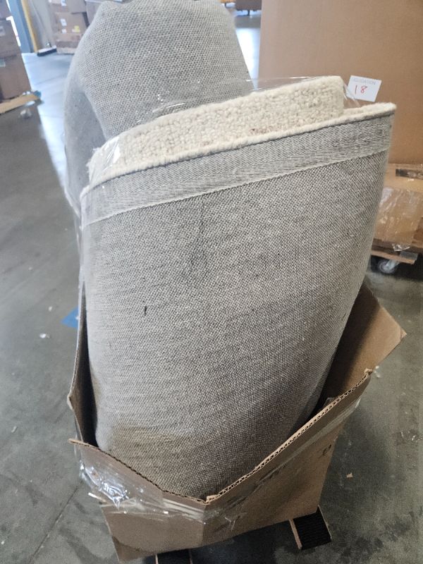 Photo 1 of ***SIMILAR TO STOCK, VIEW ALL IMAGES*** SAFAVIEH Himalaya Collection Area Rug - 10' x 14', Grey, Handmade Wool & Viscose, Ideal for High Traffic Areas in Living Room, Bedroom (HIM153F)