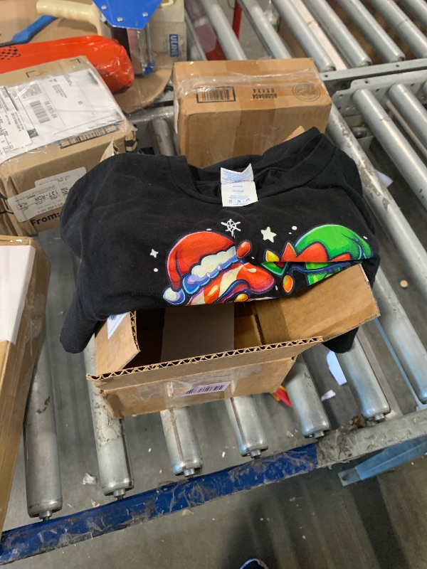 Photo 1 of shirt black kids M