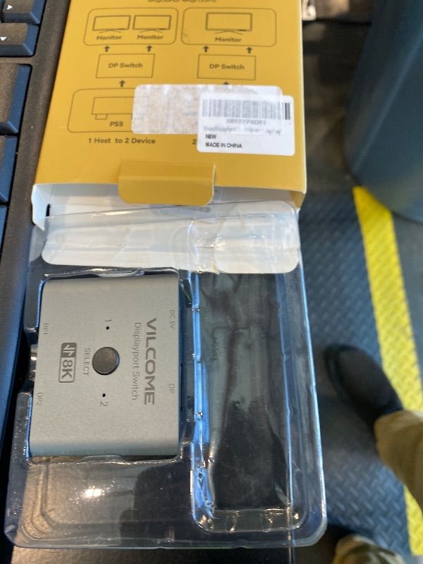 Photo 1 of ***MISSING CABLES*** Vilcome DisplayPort Switch 8K Splitter, Plug & Play, One-Button Switching, Bidirectional Display Port Switcher Box 2 in 1 Out/ 1 in 2 Out, 8K@60Hz, 4K@120Hz, 1080P@240Hz for PC Monitor Laptop (Gray)