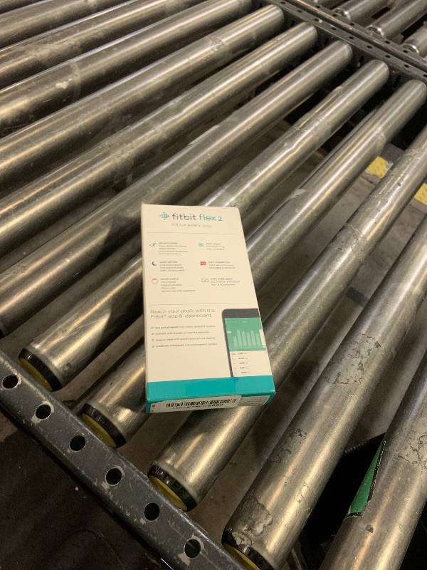 Photo 1 of Fitbit Flex 2, Black (US Version), 1 Count