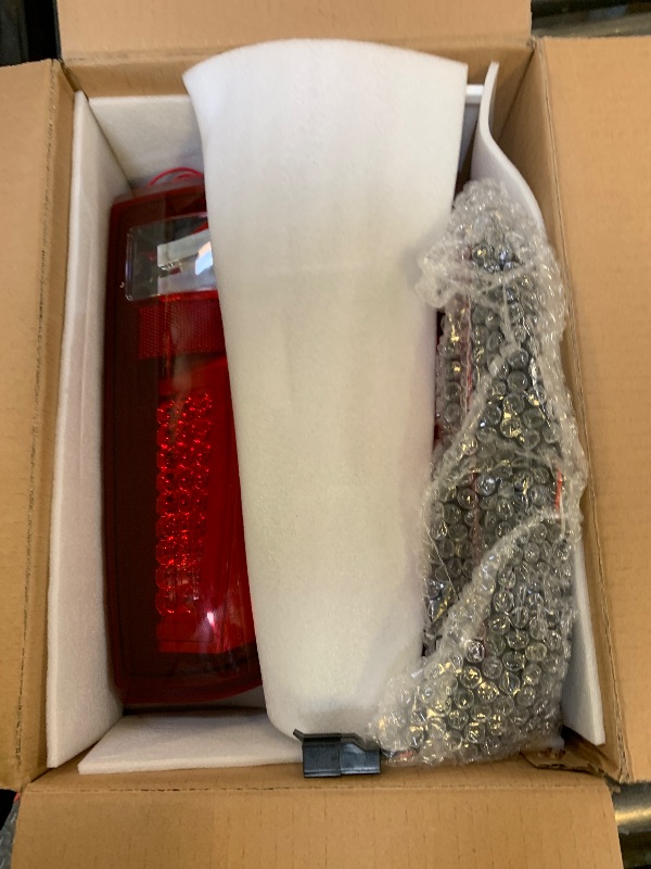 Photo 1 of LED Tail Lights + 3rd Third Brake Cargo Lamp Fit for Ford F250 F350 F450 F550 Super Duty 2008-2016 Assembly, Rear Cargo Lamp High Mount Stop light, Chrome Housing Red Lens, 3 Pcs