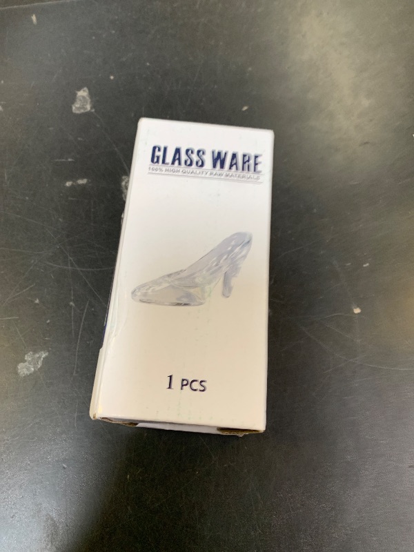 Photo 1 of 1 Pack Glass Slipper, Small Glass Crystal High Heels, Crystal High Heels Shoes for Birthday Decoration Party, Wedding Supplies Decorative Party Decorations, Transparent Decorative Items