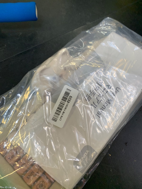 Photo 1 of YUNZII C68 Wireless Mechanical Keyboard,65% Layout,Hot Swap,Triple Mode BT5.0/2.4G/Wired, RGB Backlit NKRO,Cute Cat Silicone Ergonomic Design for Win/Mac(Brown, Cocoa Cream V2 Switch)