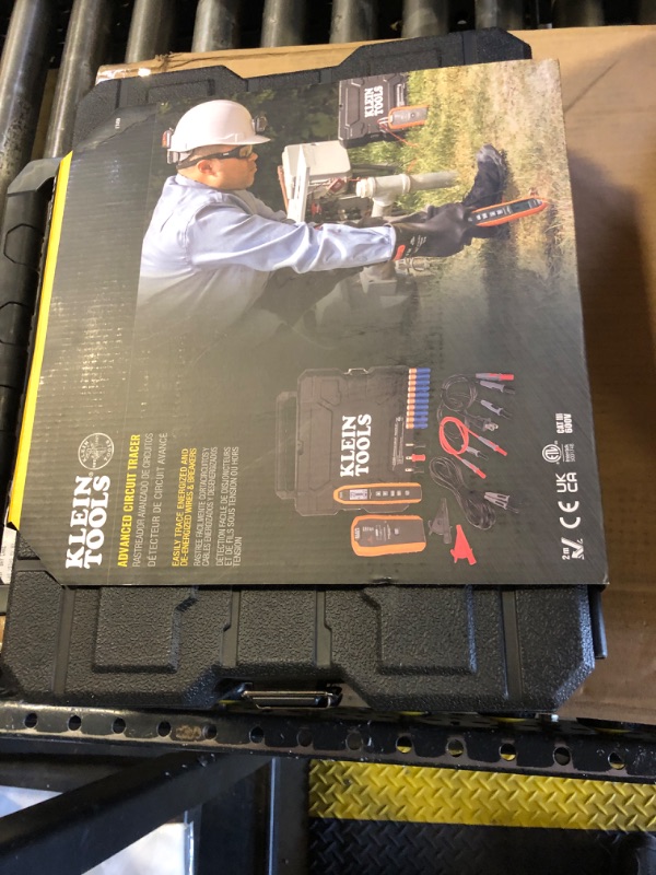 Photo 1 of Klein Tools ET450 Advanced Underground Circuit Breaker Finder and Wire Tracer Kit for Energized and Non-Energized Breakers, Fuses, and Wires